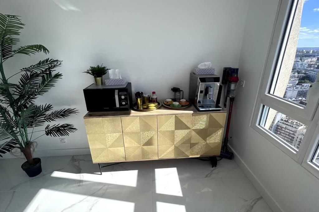 Nice Apartment With Amazing View Of Paris + Parking Esterno foto