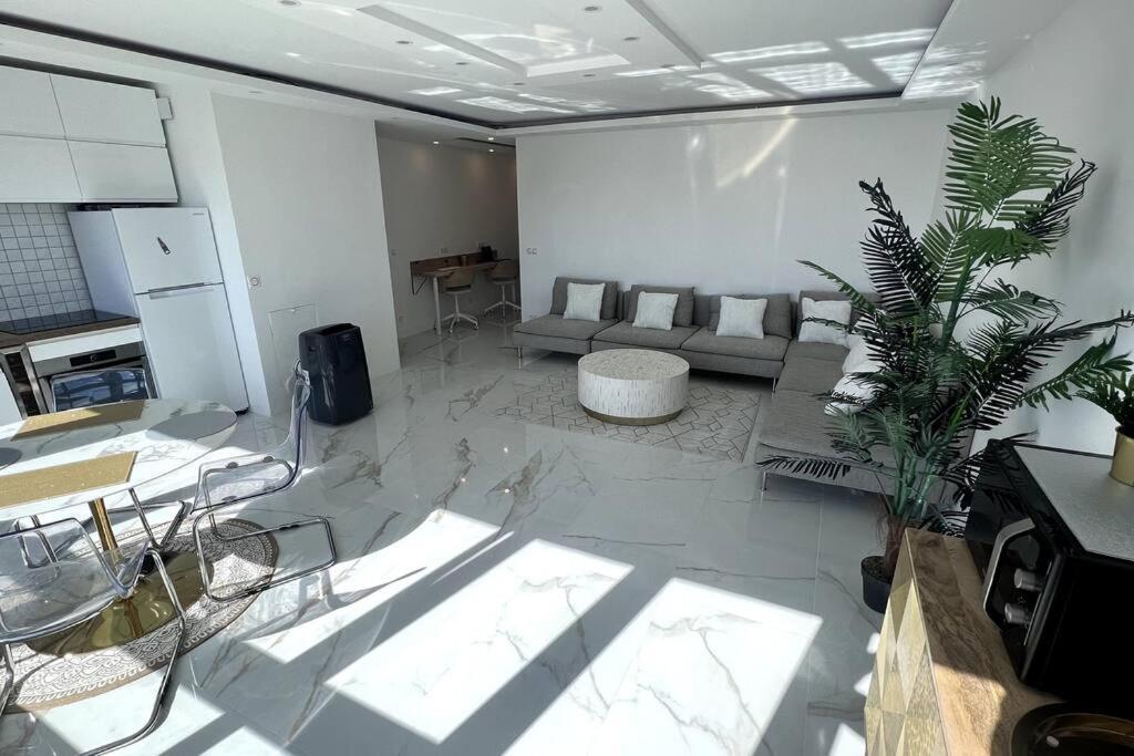 Nice Apartment With Amazing View Of Paris + Parking Esterno foto