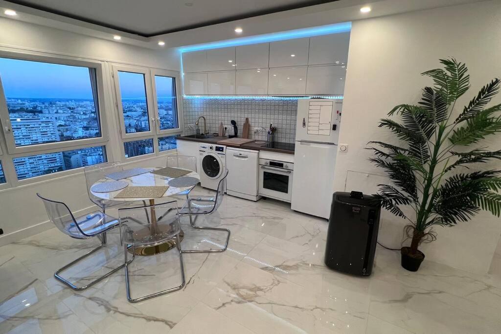Nice Apartment With Amazing View Of Paris + Parking Esterno foto